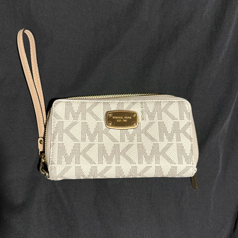 Ladies Michael Kors Wallet